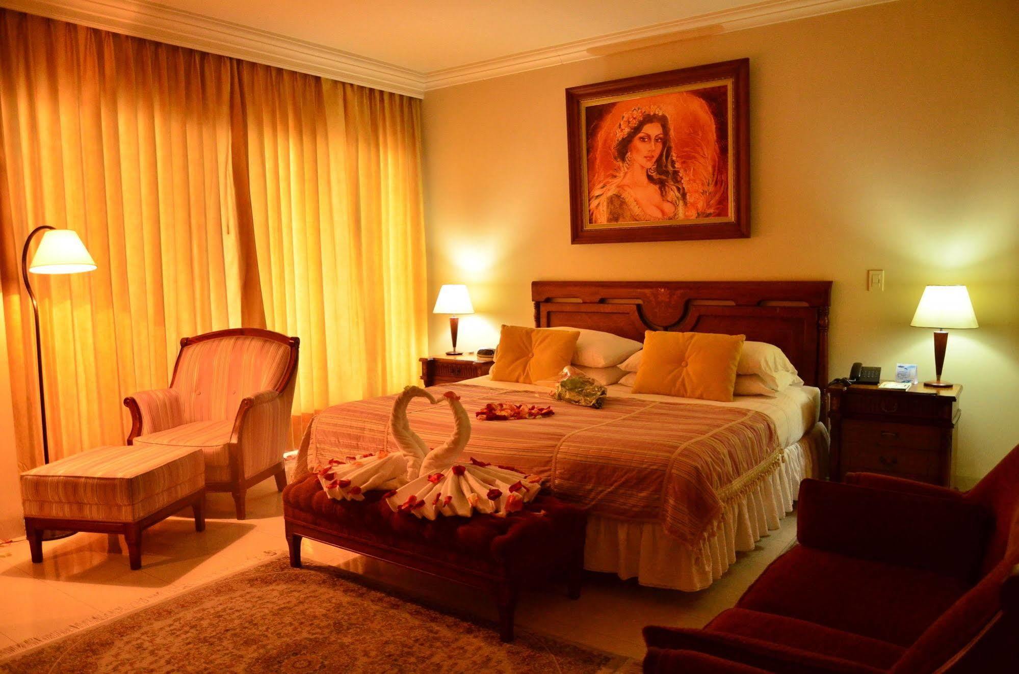 Hotel La Font Boutique Bogota Ngoại thất bức ảnh